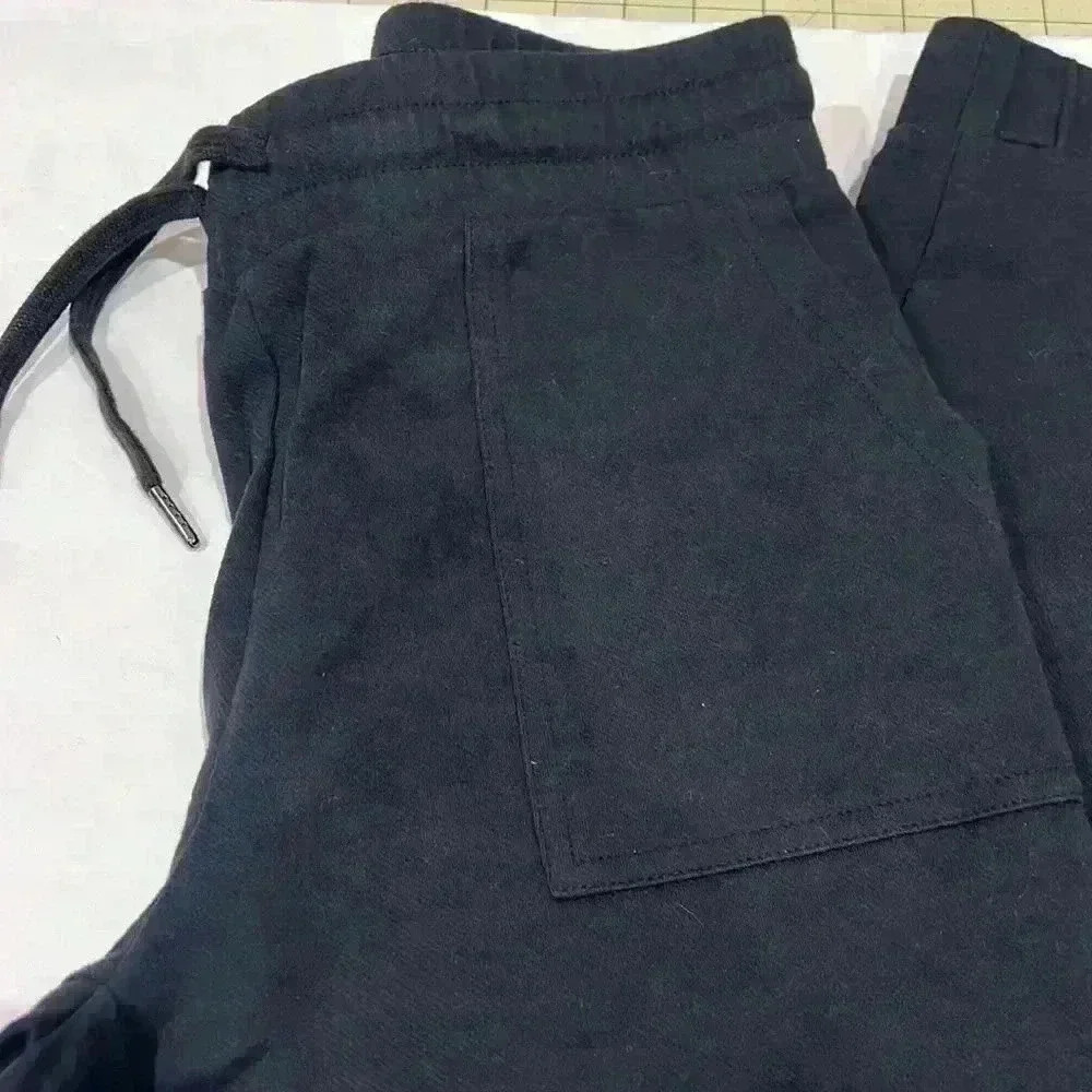 Black medium weight jogger. Size S - Picture 2 of 10